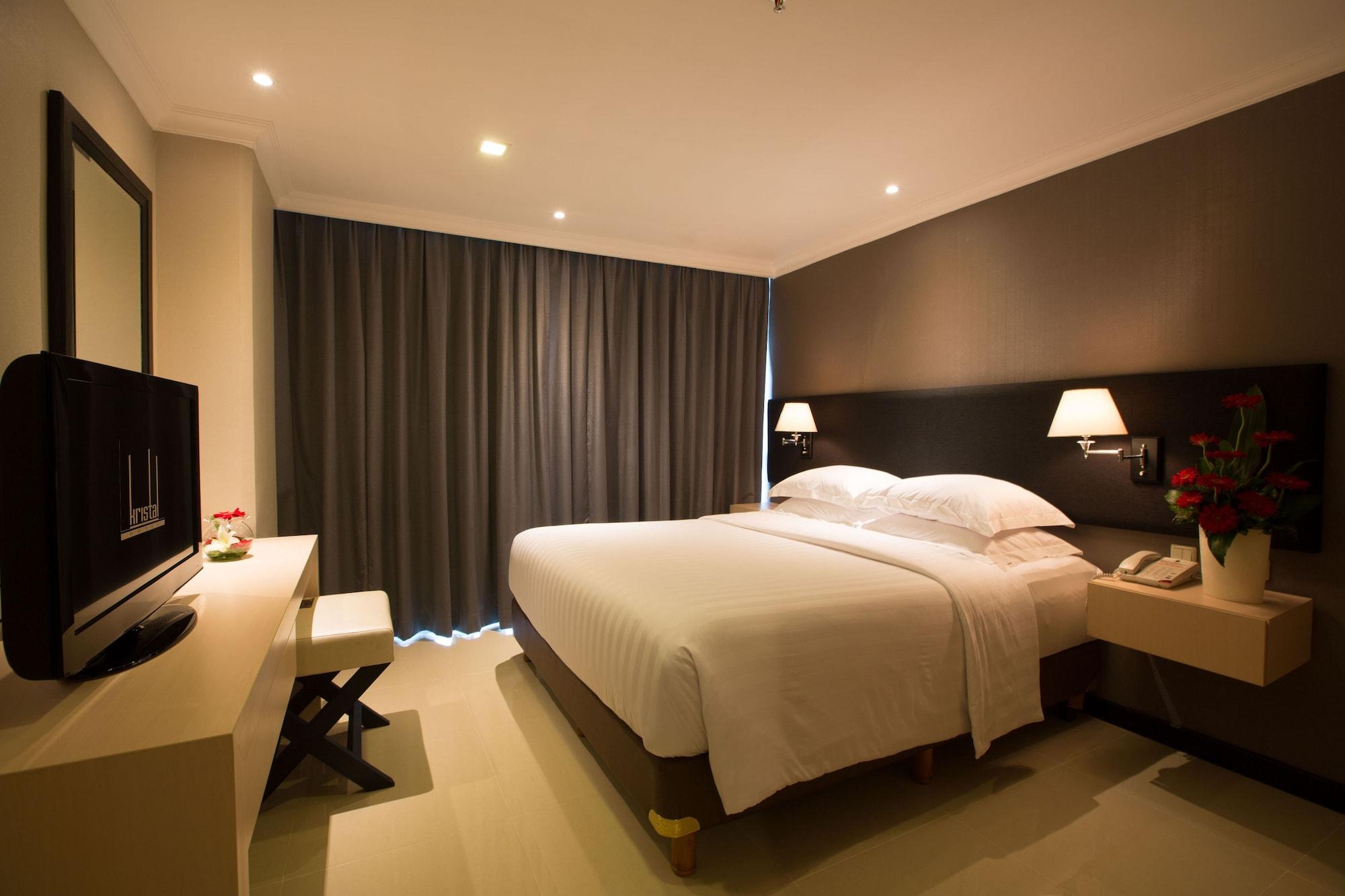 Kristal Hotel Jakarta Exterior photo