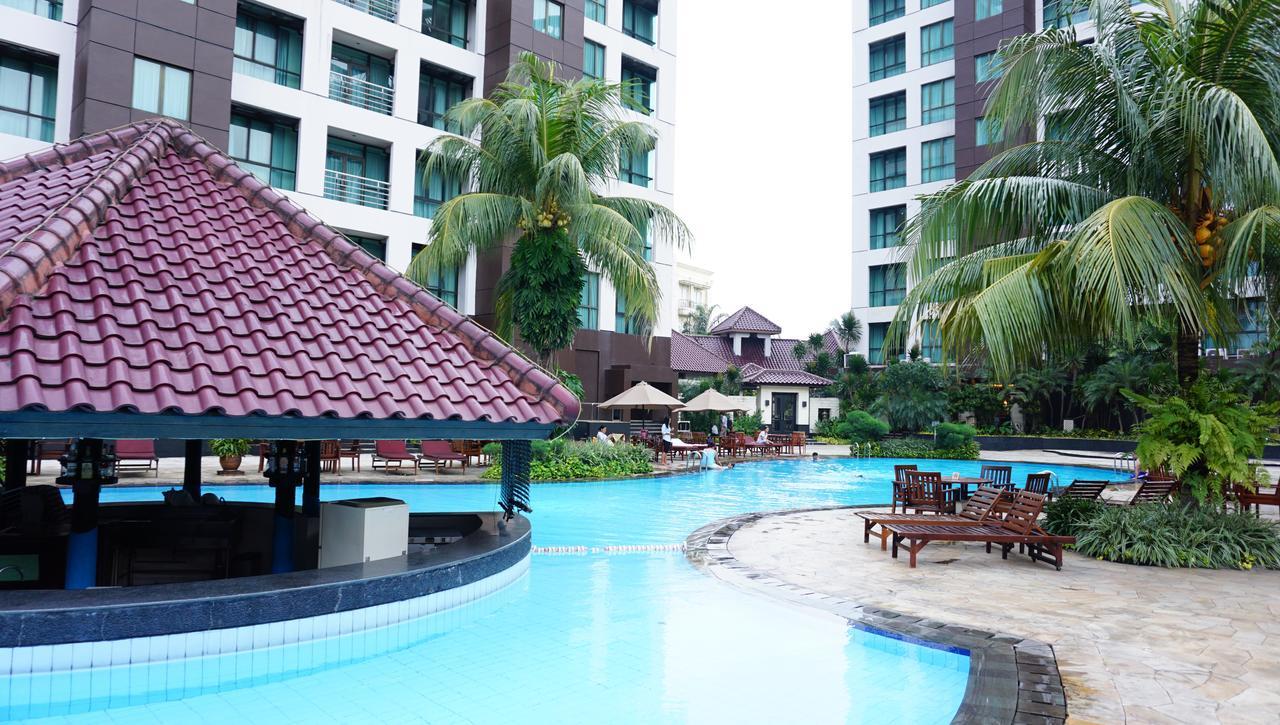 Kristal Hotel Jakarta Exterior photo